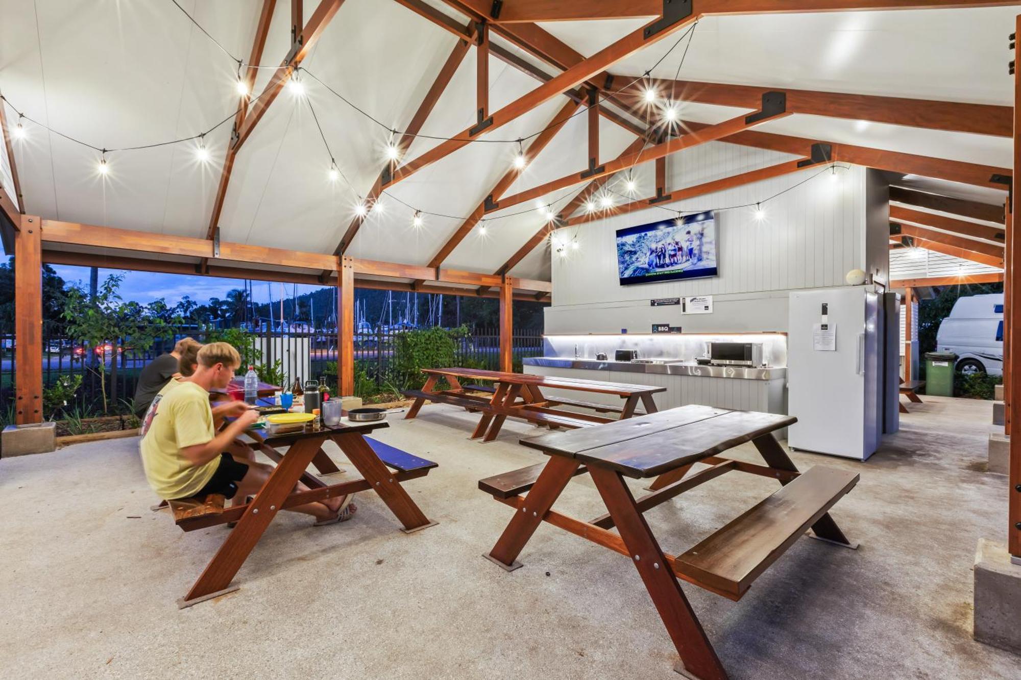 Tasman Holiday Parks - Airlie Beach Exteriör bild