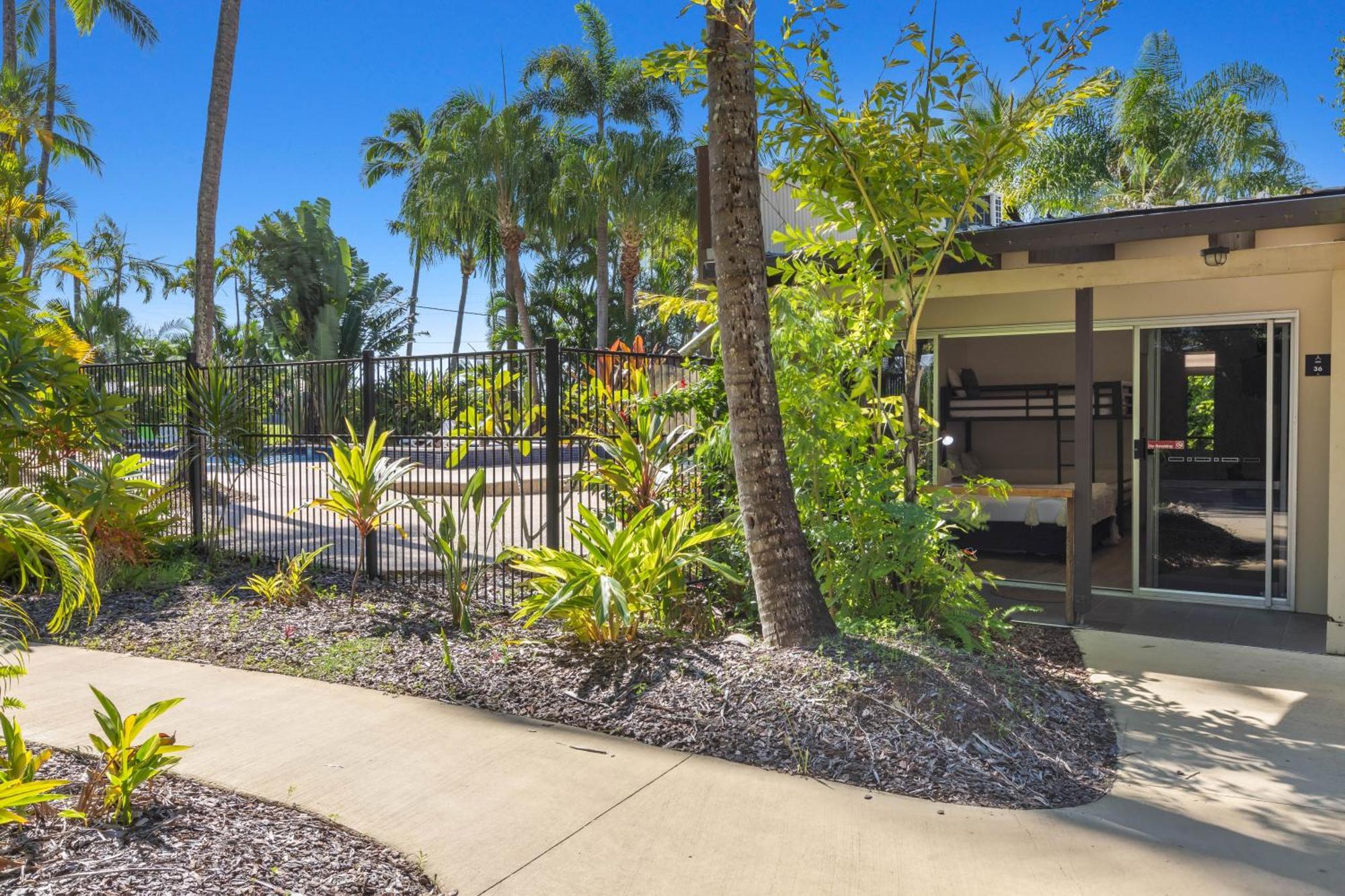 Tasman Holiday Parks - Airlie Beach Exteriör bild