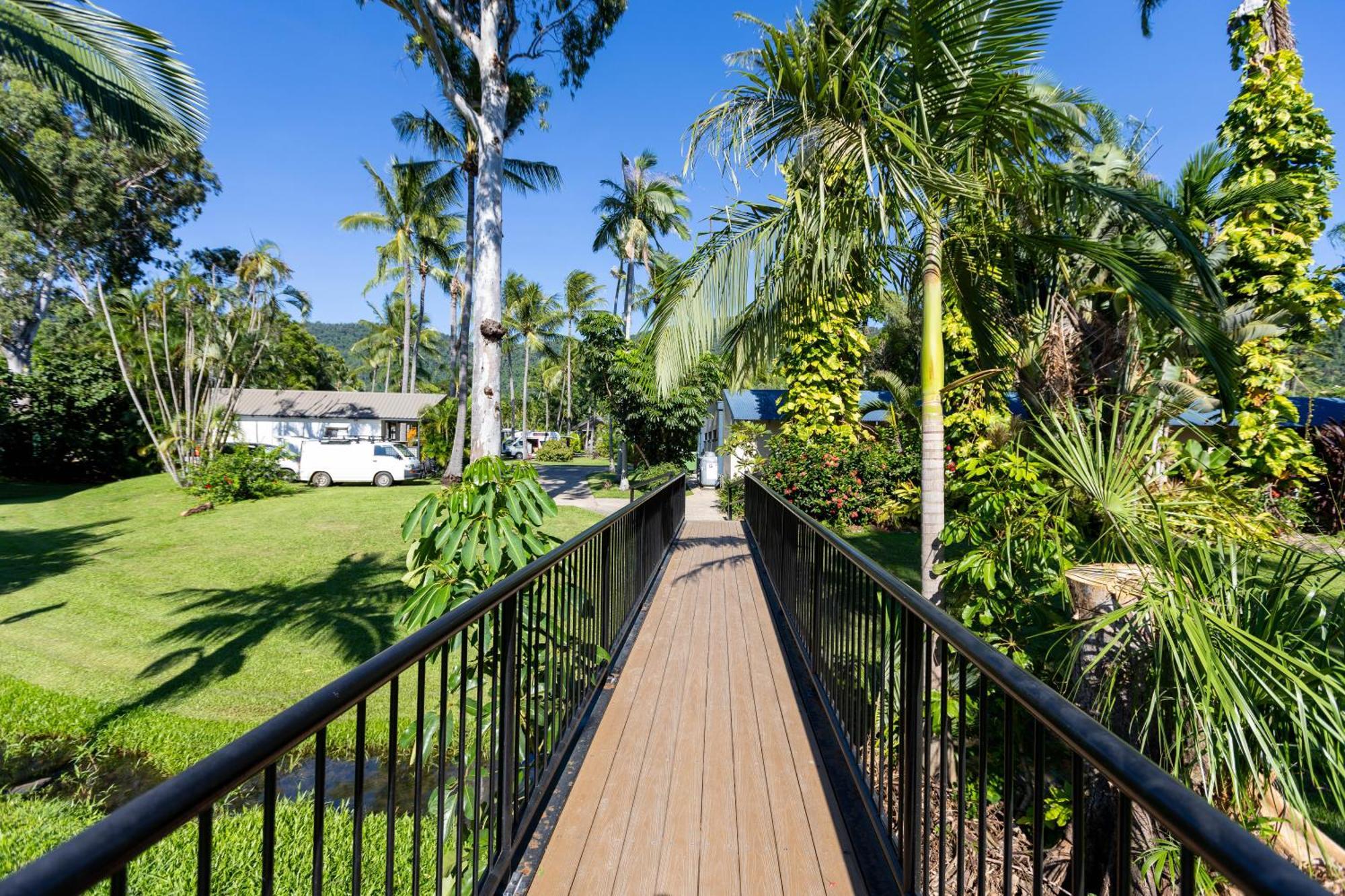 Tasman Holiday Parks - Airlie Beach Exteriör bild