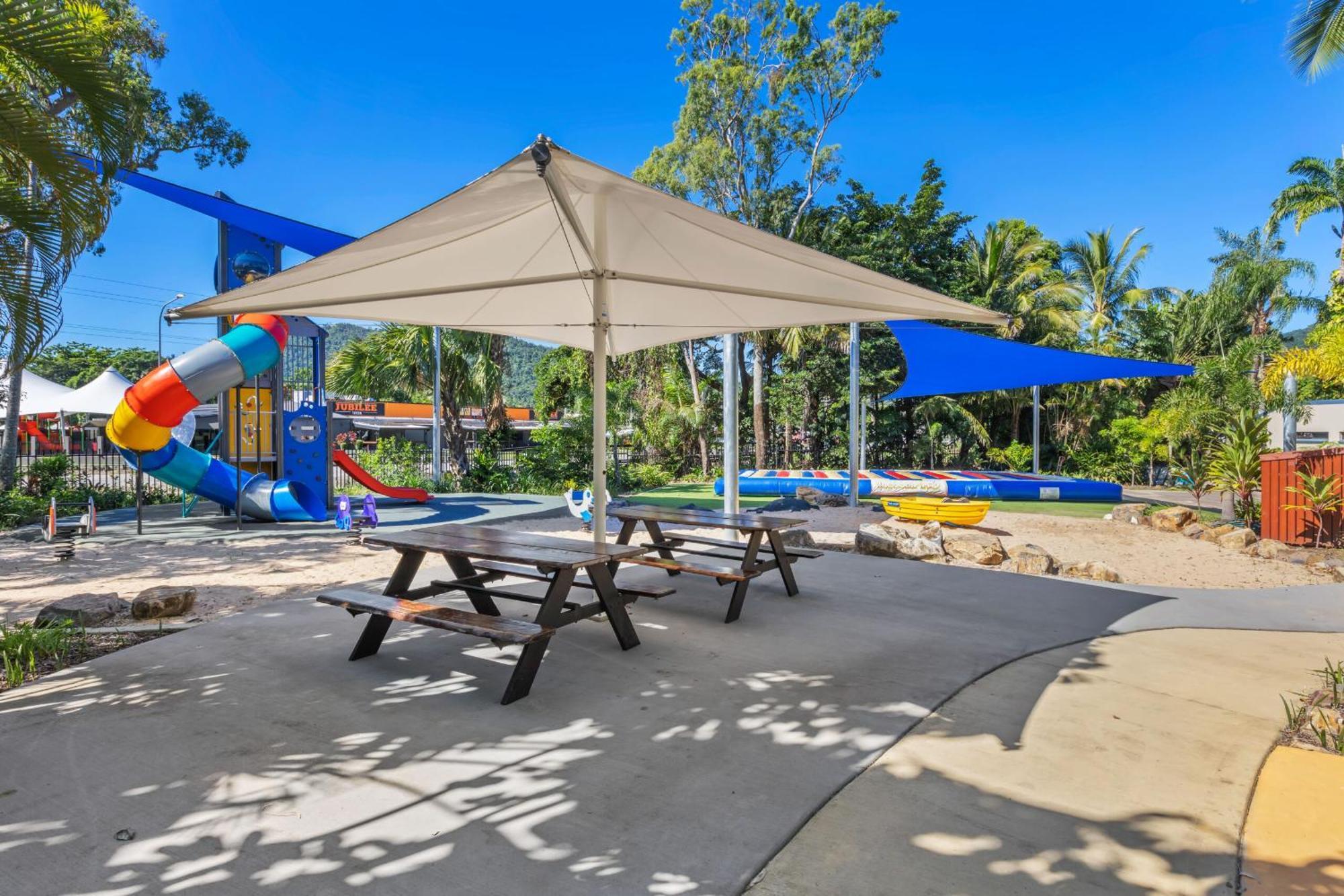 Tasman Holiday Parks - Airlie Beach Exteriör bild